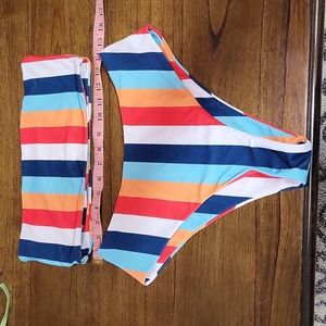Hi cut bandeau striped bikini